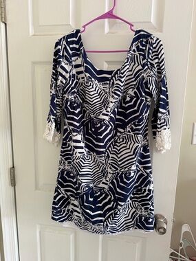 Lilly Pulitzer Navy and White Abstract Stripe Dress with Lace Cuffs